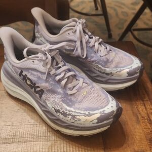 HOKA Stinson 7